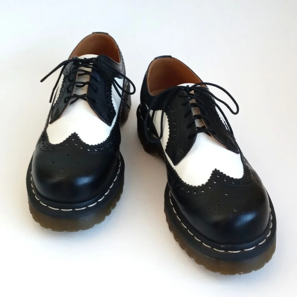 Dr. Martens 3989 Bex Smooth Leather Brogue Oxford Wingtip Shoes Men’s 8 (L 9-10)